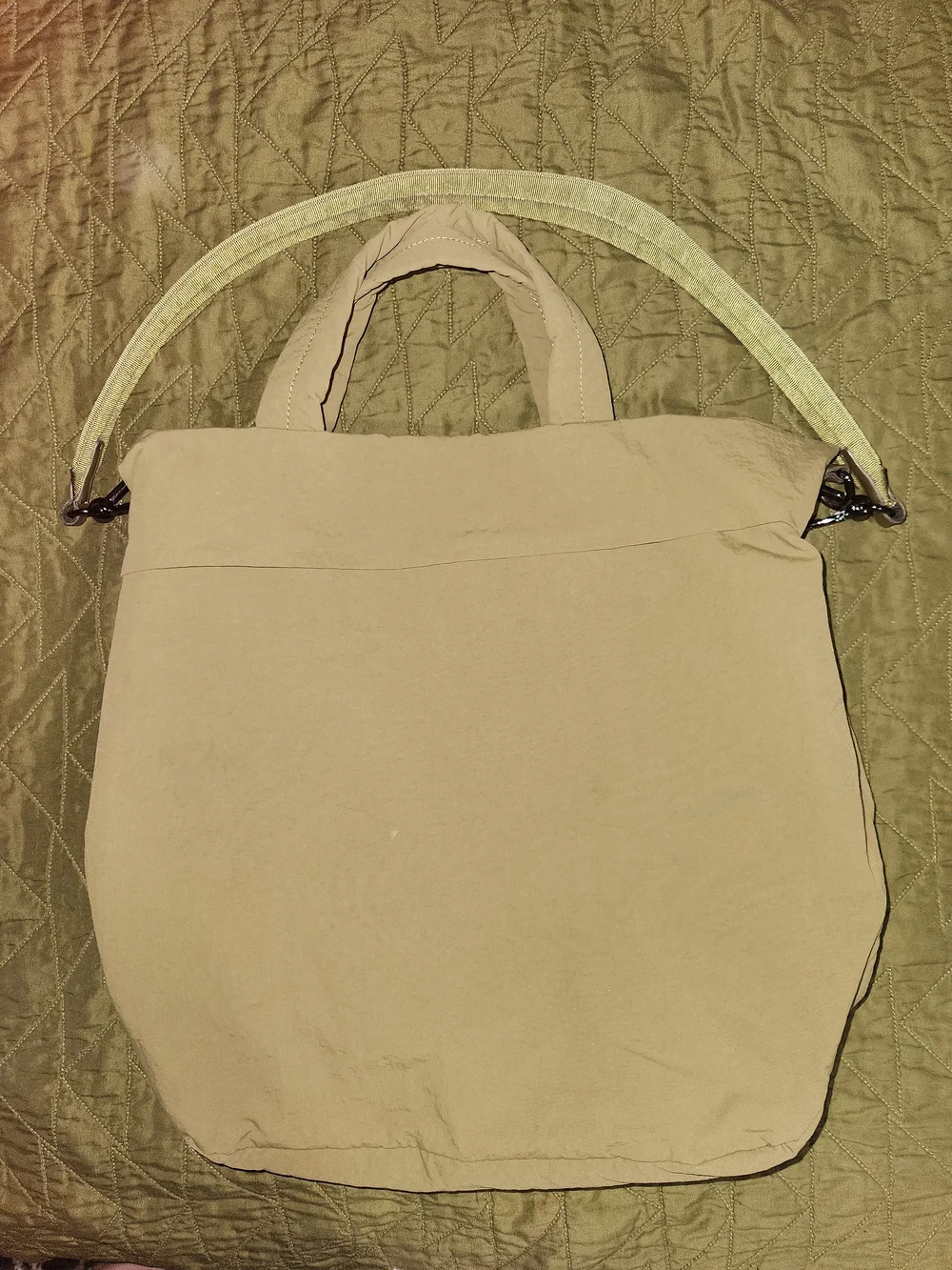 lululemon athletica On My Level Green Nylon Tote Bag